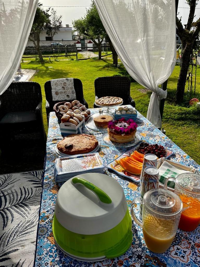 Il Casale Di Punta Prosciutto Acomodação com café da manhã Exterior foto
