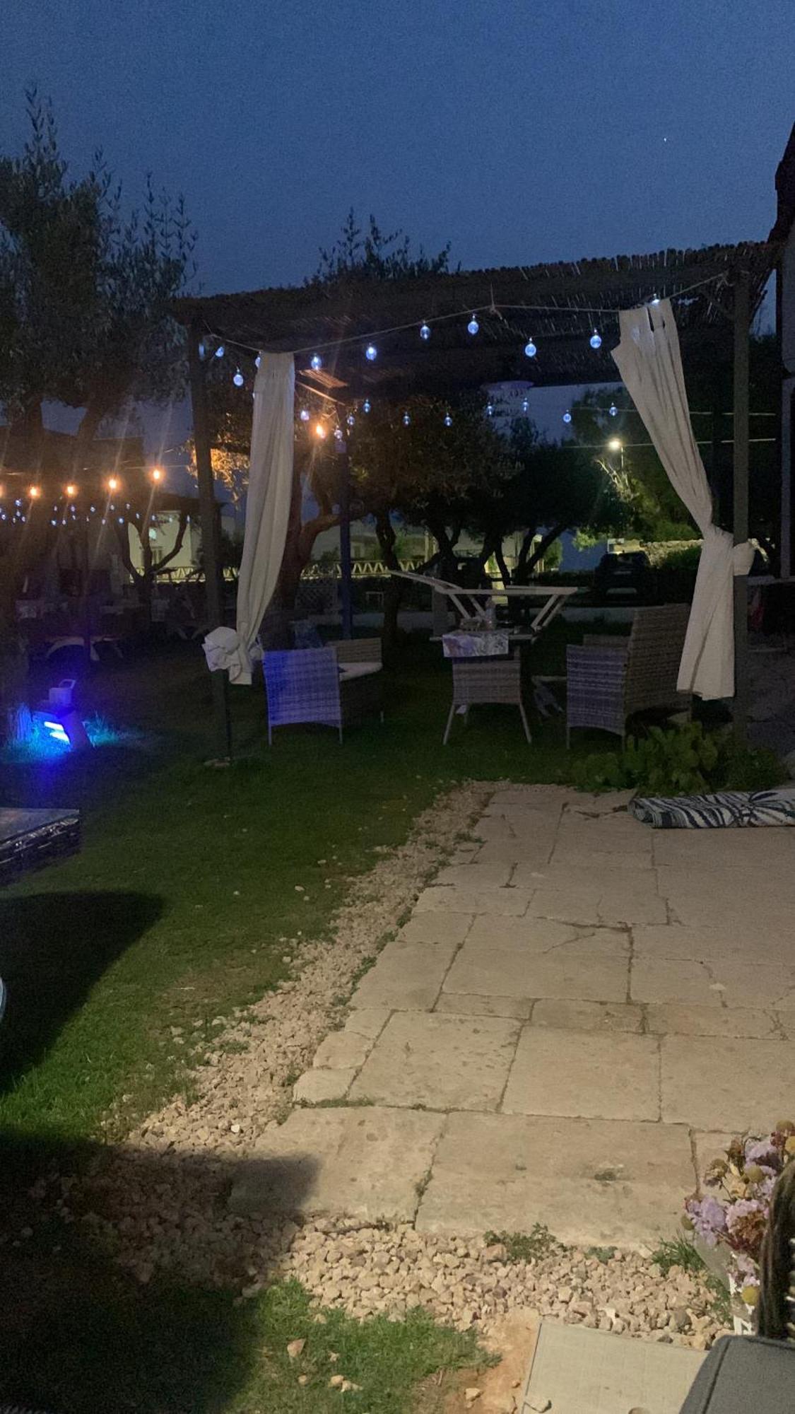 Il Casale Di Punta Prosciutto Acomodação com café da manhã Exterior foto